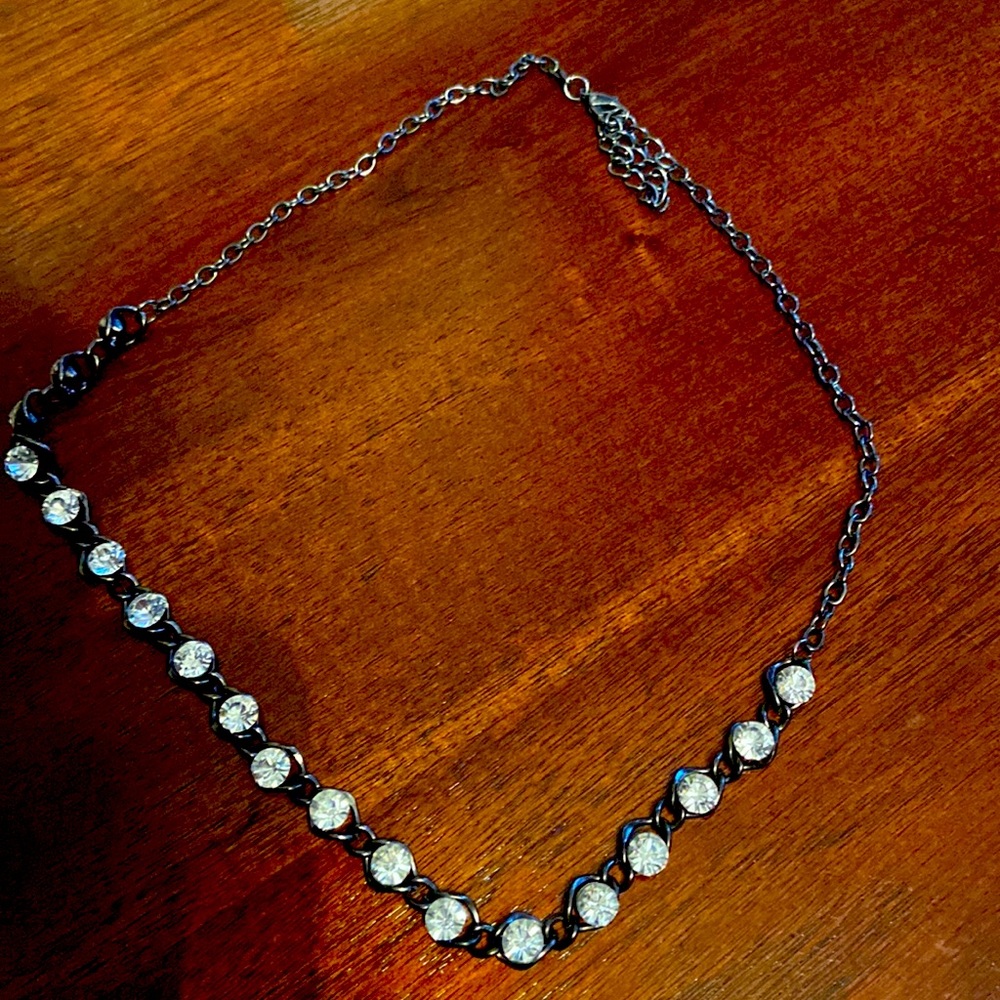 Black with diamonds paparazzi chocker